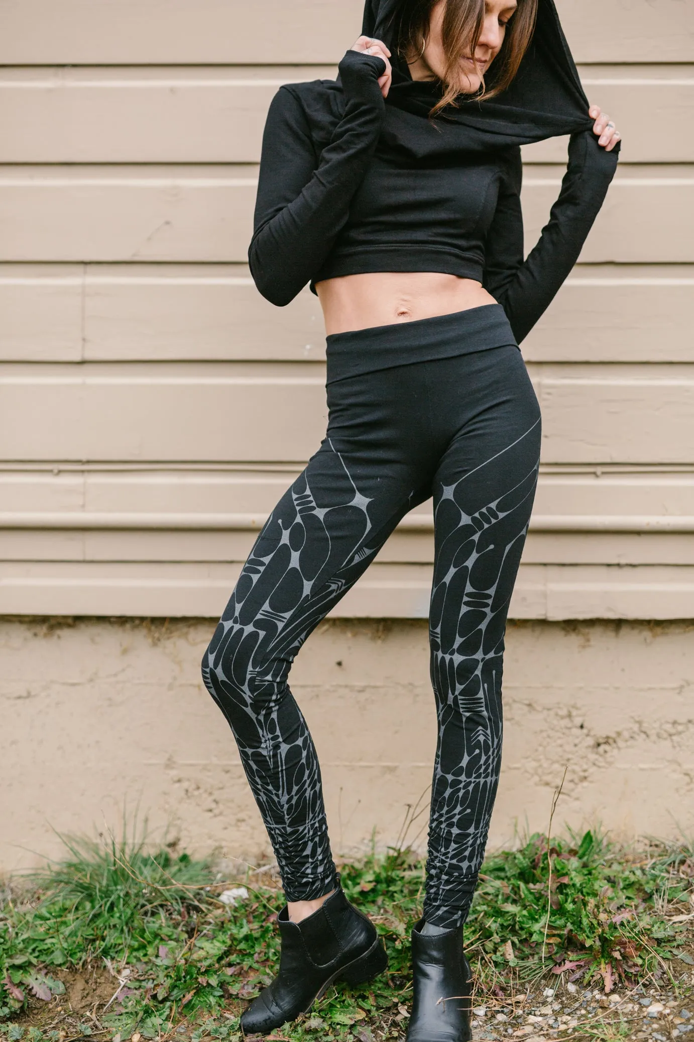 Arrow Leggings - Black/Gray