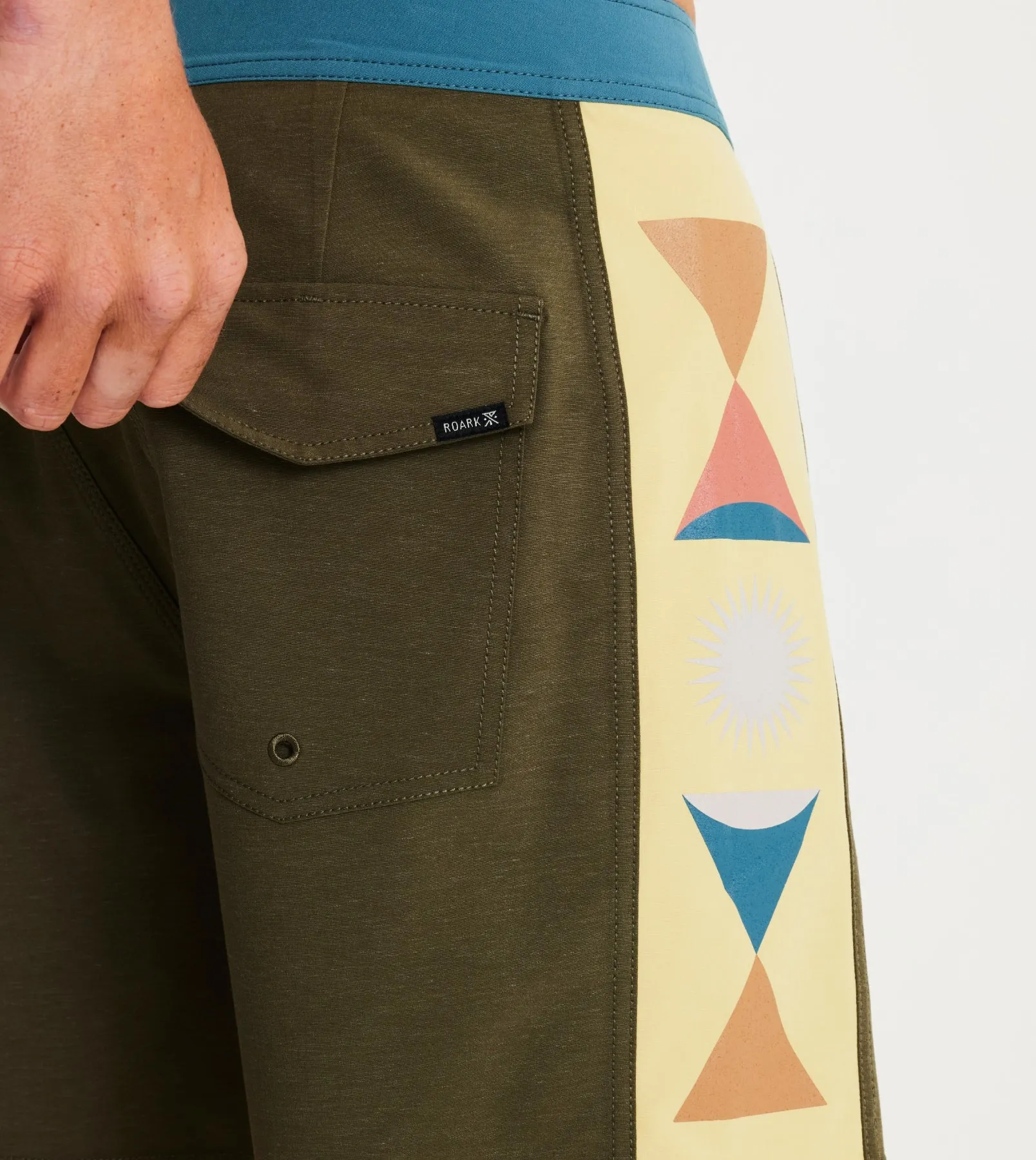 Passage Side Panel Boardshorts 16"