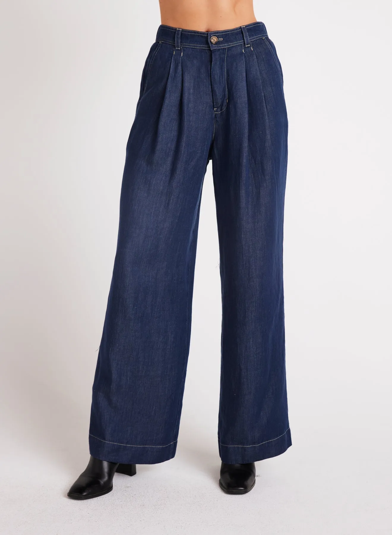 Pleated Wide Leg Pant - Dark Denim