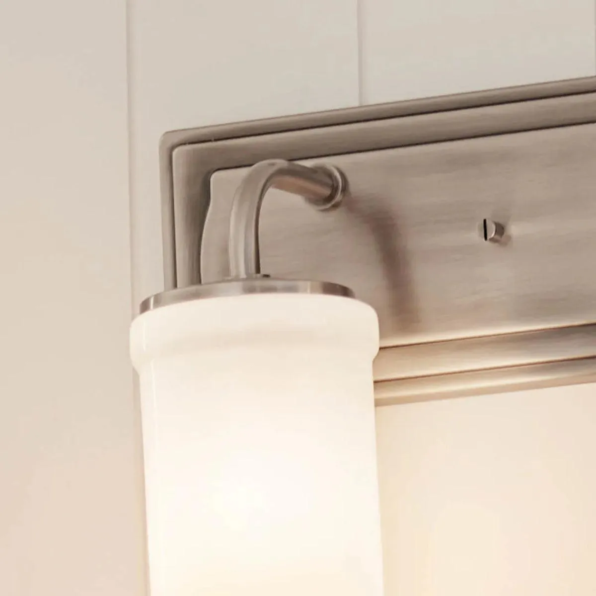 Vetivene 15 In 2-Lights Bathroom Vanity Light With Opal Glass, Silver Finish